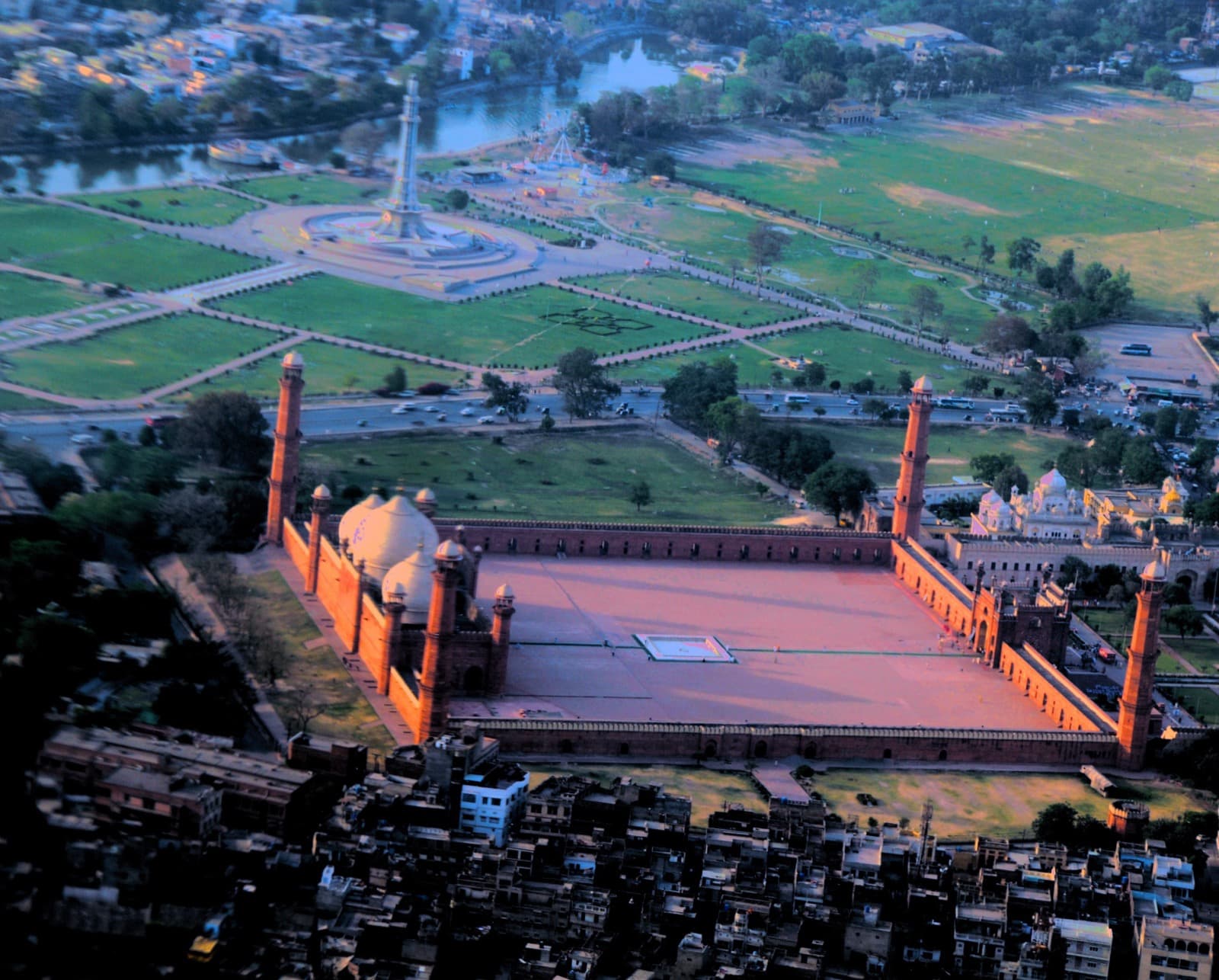 Lahore — Badshahi Mosque